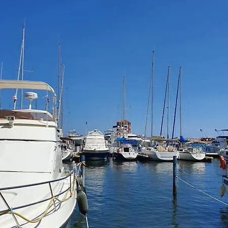 Plage, Parking Prive, Animaux Acceptes - Fr-1-529-189